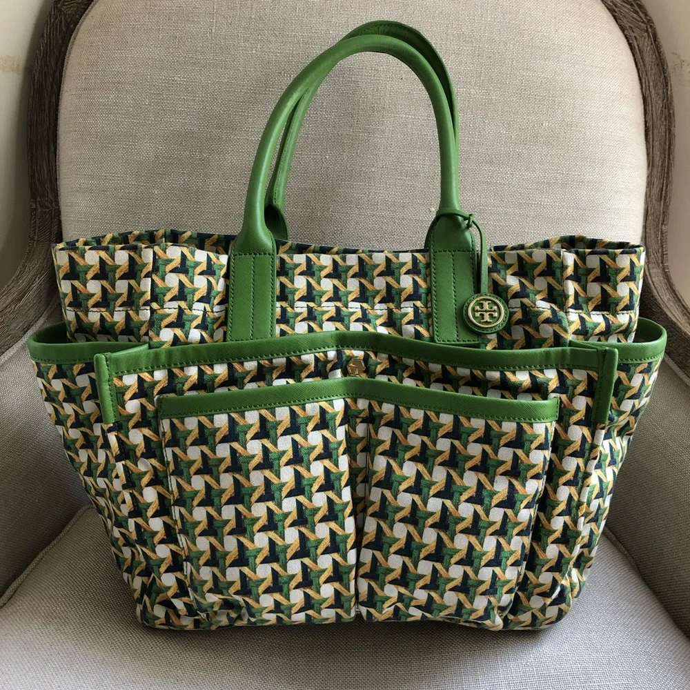 Tory Burch Tote Carryall Green Canvas Print Katie
